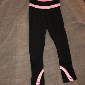 Capri Lululemon Leggings.